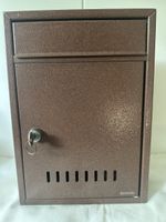 Briefkasten braun Metall abschliessbar inkl. Schl. Brabantia