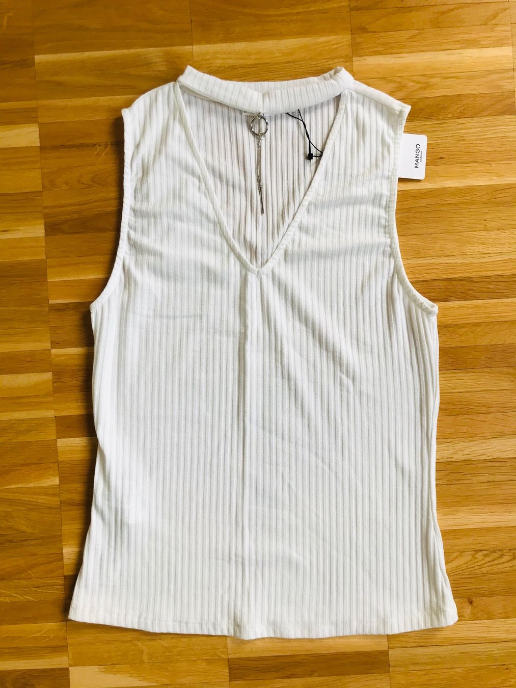 Mango Top: Mango Schmuck Oberteil S NEU – Nuovo e nell'imballaggio originale da Dübendorf venduto da VSAngel