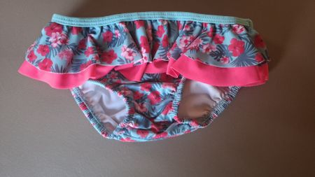 Pusblu Bikinihose Grösse 86 Blumenmuster sehr guter Zustand