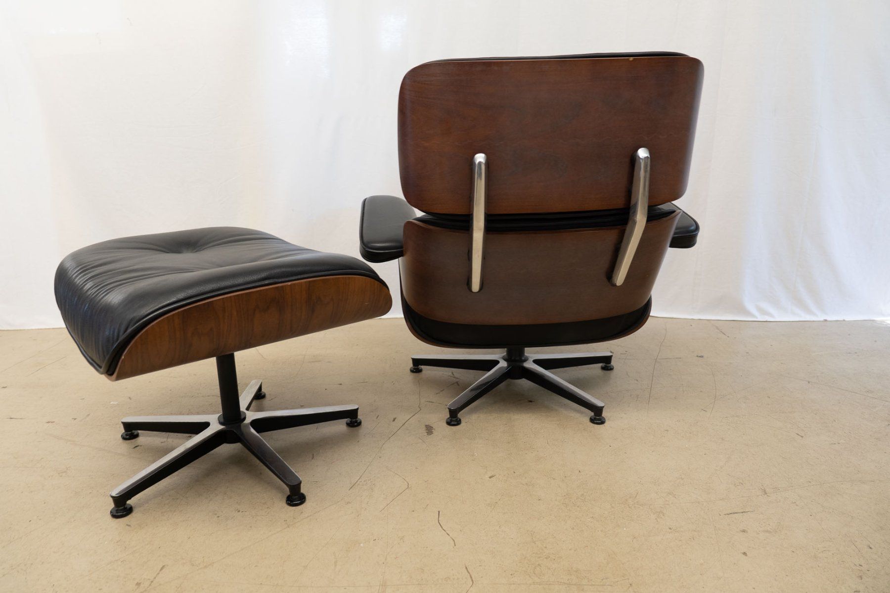 Poltrone: Cofemo Loungesessel mit Hocker, Leder Topzustand- Ref. 08/27 – Usato da Au ZH venduto da BrockiAu 5