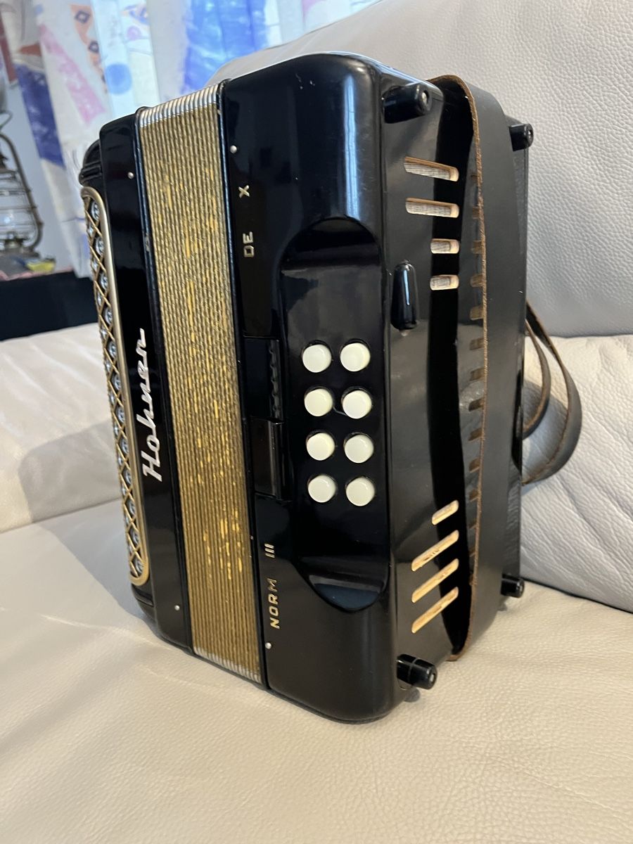 Hohner Musikinstrumente: Hohner Norma 3 De Luxe – Gebraucht aus Schüpfheim von ukb5 1