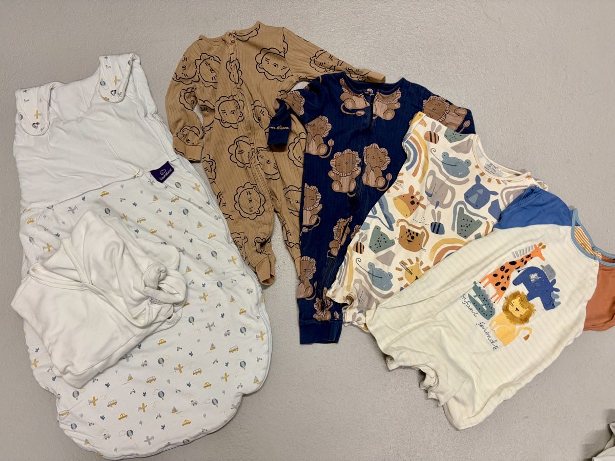 Kleiderpakete & -sets: 58-teiligiges Kleiderpacket Junge Gr. 74 – Gebraucht aus Eglisau von Larissa_Sereina 2