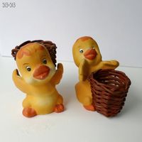 Küken Eierbecher Ente mit Korb