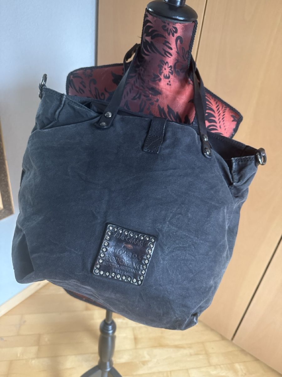Campomaggi Borse da donna: Campomaggi Handtasche – Usato da Lenzburg venduto da Gardenia2010 1