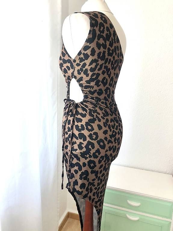 Vestiti: Asymmetrisches Leoparden-Kleid – Usato da Zürich venduto da lino07 2