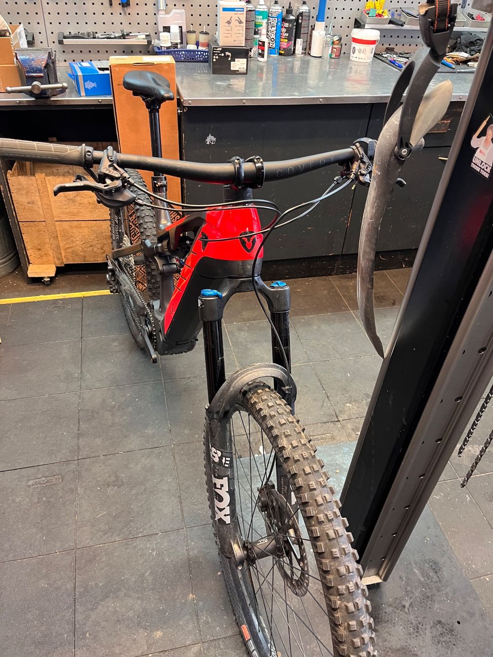 Rotwild Biciclette: Rotwild RE750 core 2022 Defekt!!!!! – Difettoso da Lauterbrunnen venduto da Imboden-Bike 2