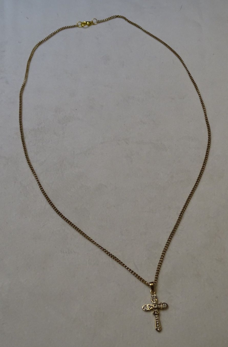 Ketten: ***TOP*** Halskette mit Kreuz ***TOP*** – Gebraucht aus Zofingen von Felix459 1