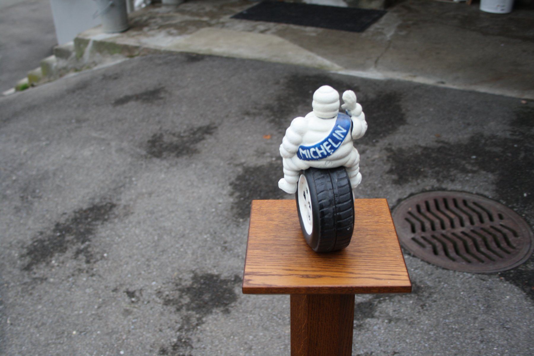 Michelin Statuette: MICHELIN MANN BIBENDUM EISEN – Usato da Wauwil venduto da Pneuedy 4