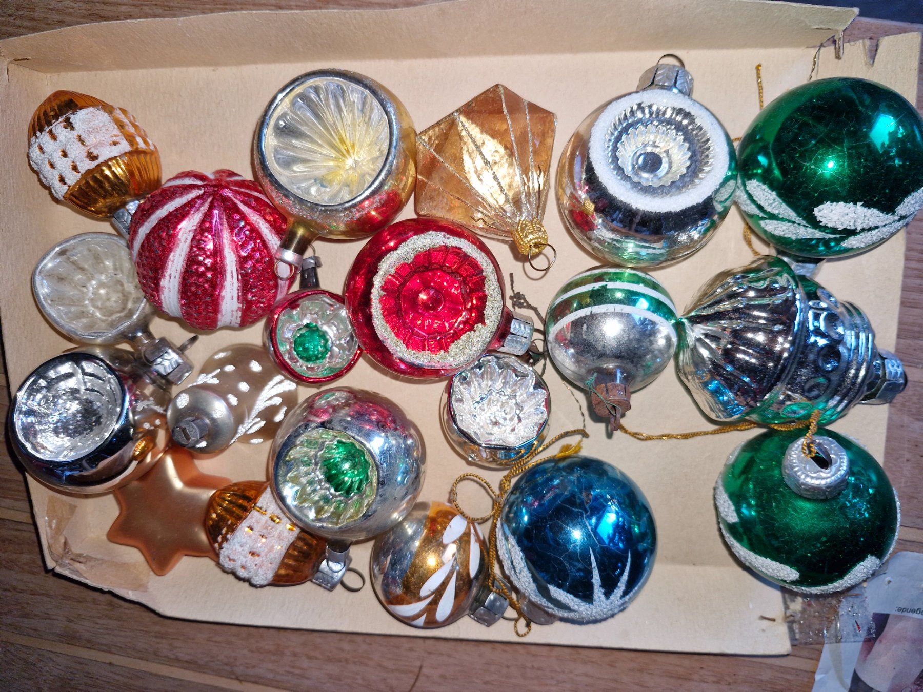 Toutes les décorations: alter Christbaumschmuck – D'occasion à Guarda par rue_bpd7