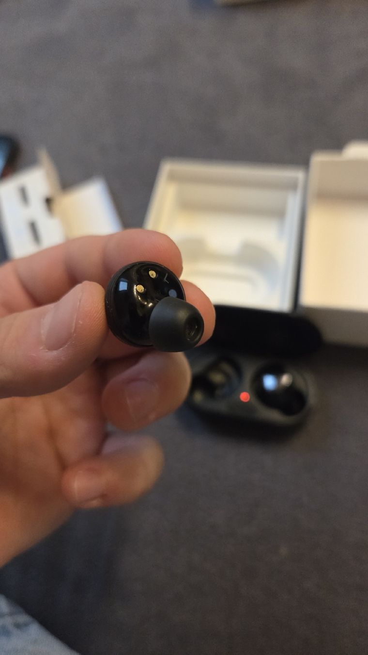 Samsung Cuffie: Samsung galaxy buds+ – Usato da Cheseaux-Lausanne venduto da florine16 4