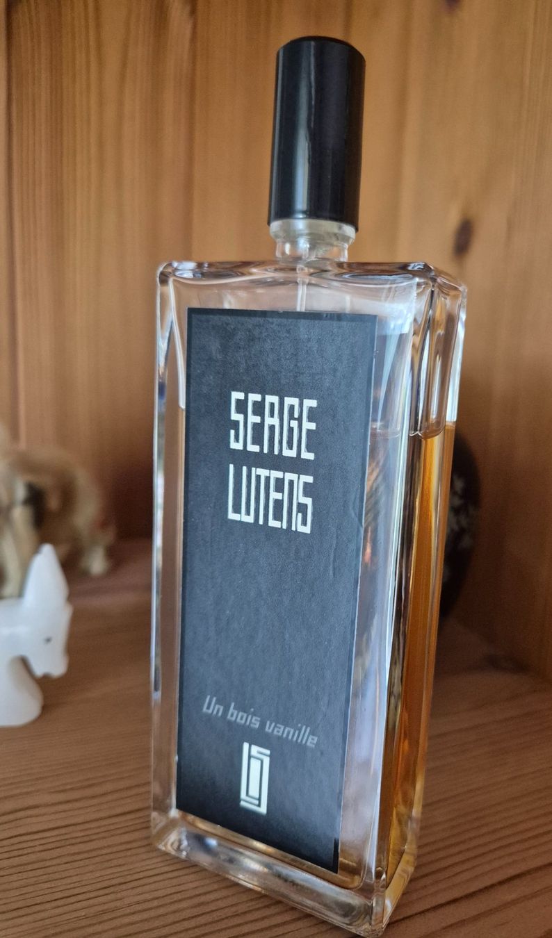 Serge Lutens Profumi & Eau de Toilette: SEAGE LUTENS – Usato da Zug venduto da Christina.M9