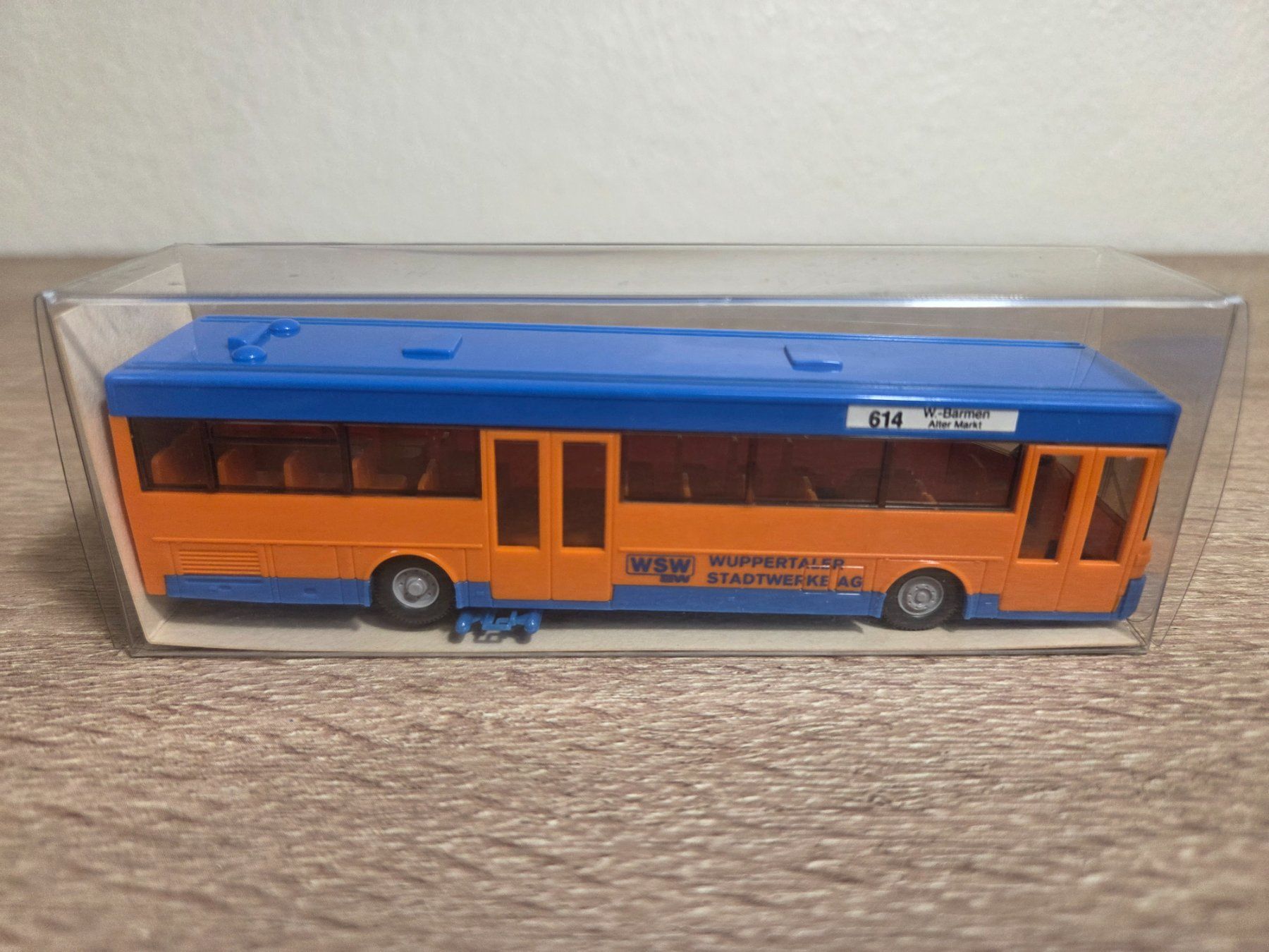 Wiking Modellautos: Wiking 70224 Linienbus H0 – Neu und originalverpackt aus St-Aubin-Sauges von Lo_Go