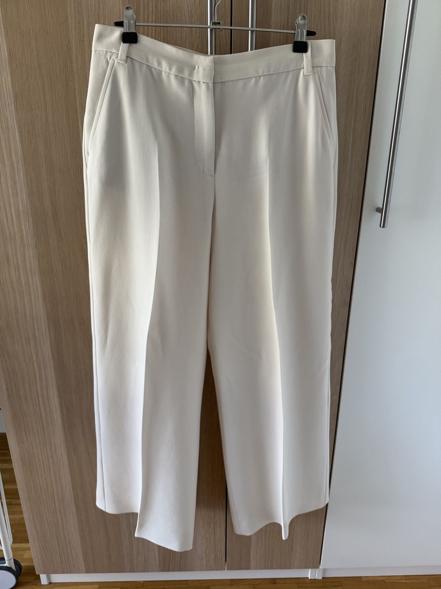 Max Mara Pantalons: Max Mara Weekend pants it40 – D'occasion à Nyon par dasha107