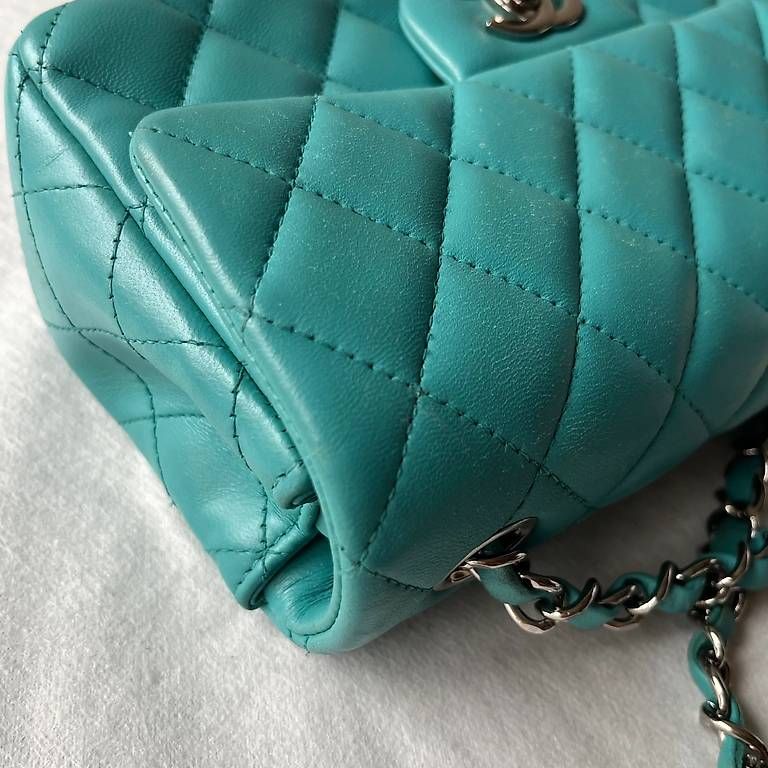 Borse da donna: Chanel Classic Flap Mini Rectangulaire Turquoise  – Usato da Lausanne venduto da Temamapaire 4