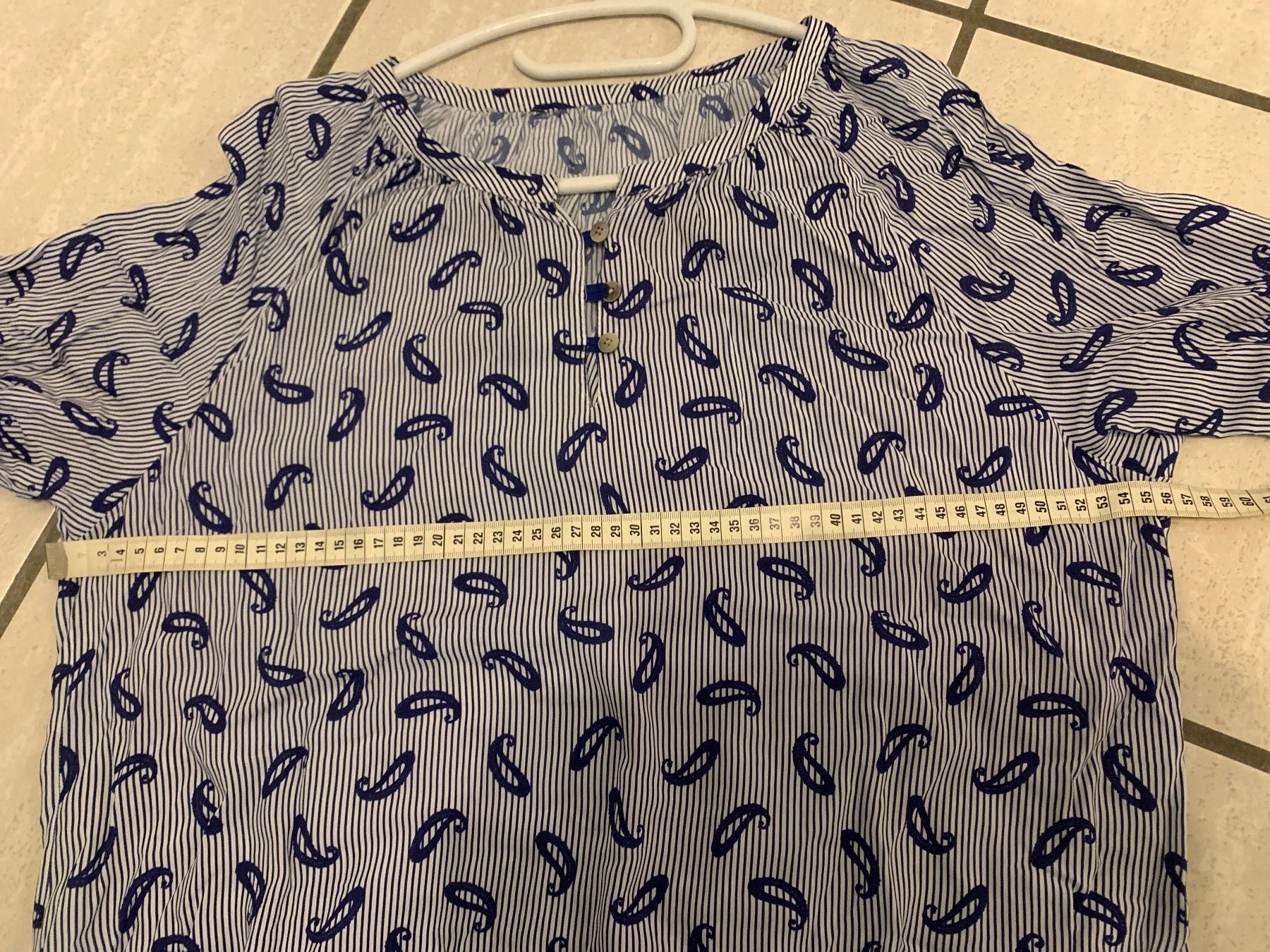 Chemisiers: Neue Bluse – Neuf (Voir description) à Lausen par tiguan07 3