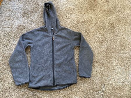 Warme Fleecejacke mit Kapuze, Grösse 10 - 12 J.  Top Zustand