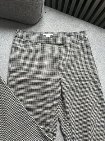 Pantalon dame carreaux automne/hiver, taille 34
