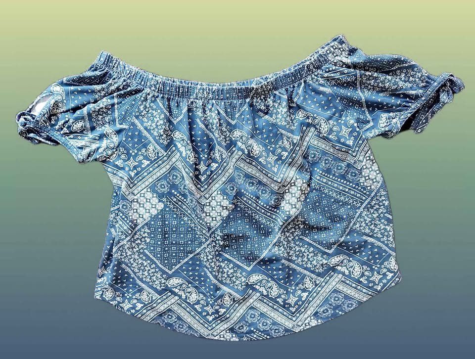T-shirt: Sommershirt Schulterfrei – Nuovo (secondo la descrizione) da Aarburg venduto da Hystoria