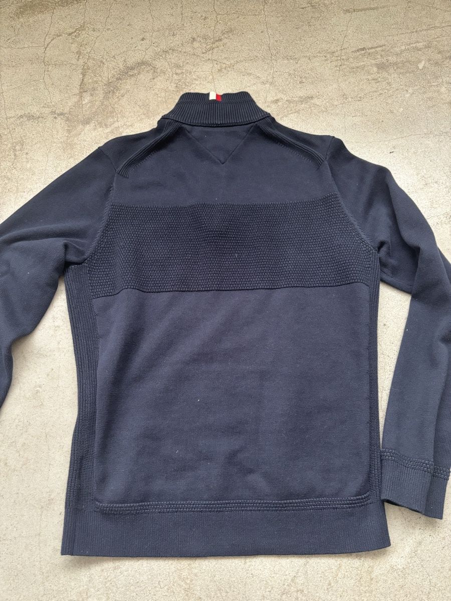 Tommy Hilfiger Maglioni & Felpe: Herren Tommy Hilfiger Pullover Gr.S – Usato da Emmen venduto da H.Bettina 2