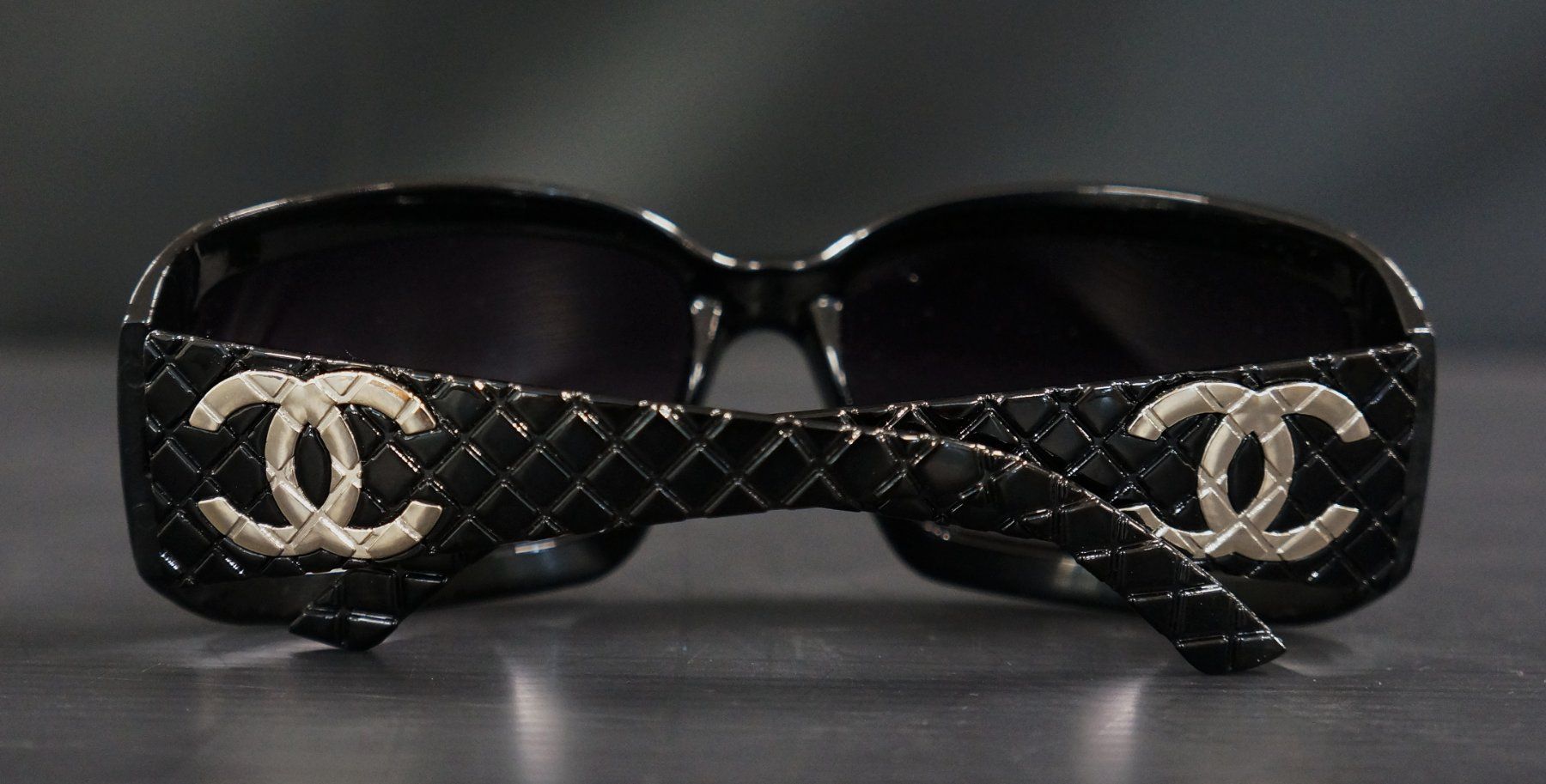 Chanel Lunettes & Verres: Chanel Sonnenbrille – D'occasion à Basel par bk_brockibasel 2
