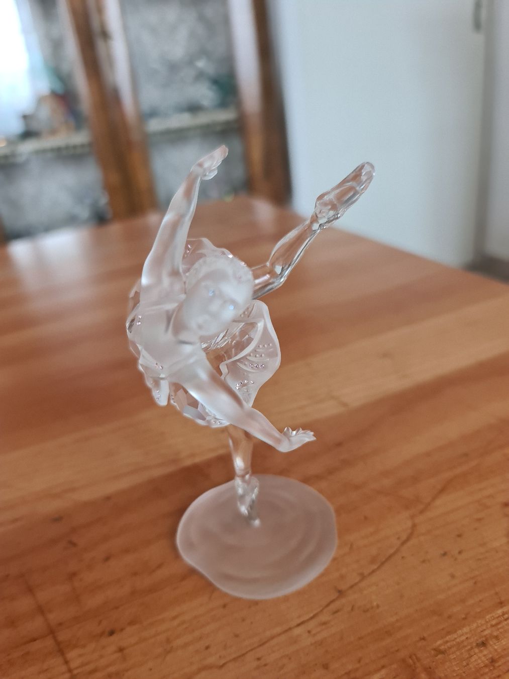 Swarovski Figuren: Swarovski Figur Ballerina Originalverpackt  – Gebraucht aus henau von Rockj