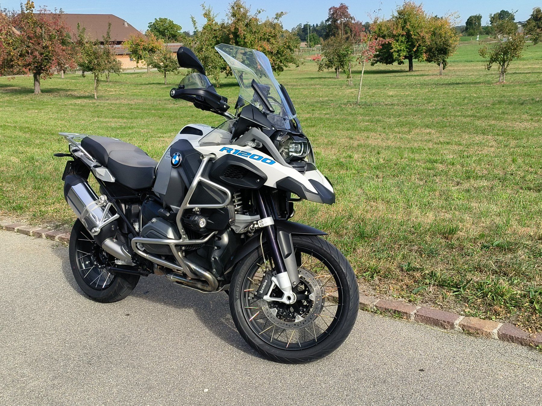 BMW Strada: BMW R 1200 GS ABS, 2015 – Usato da Sempach venduto da sch_bd2l