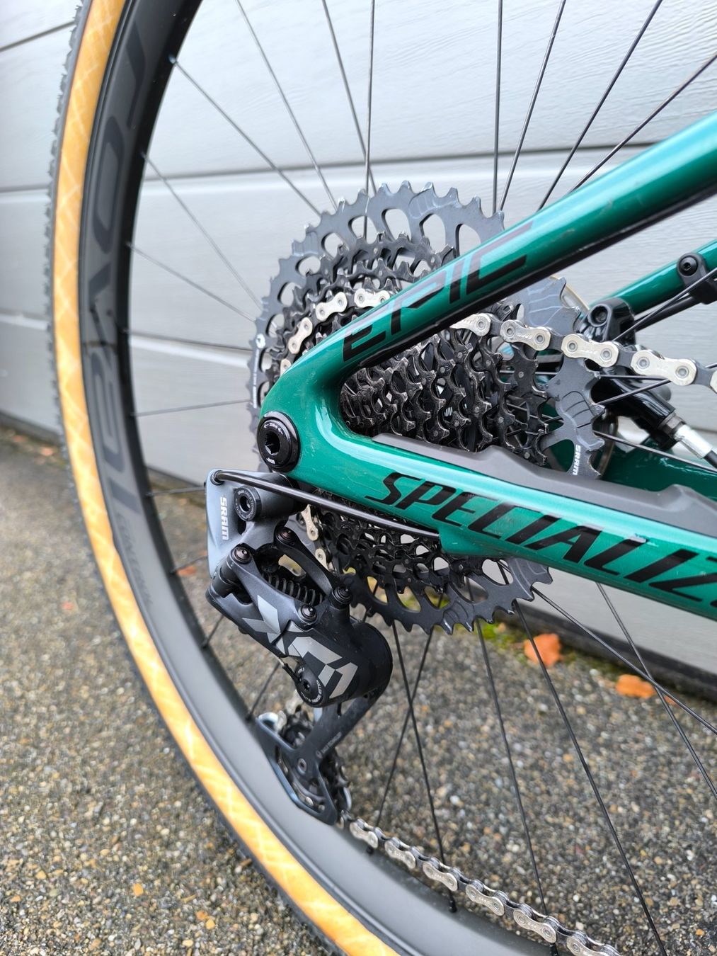 Specialized Velos: Specialized Epic Expert Grösse M – Gebraucht aus Pfäffikon SZ von nidisale 4
