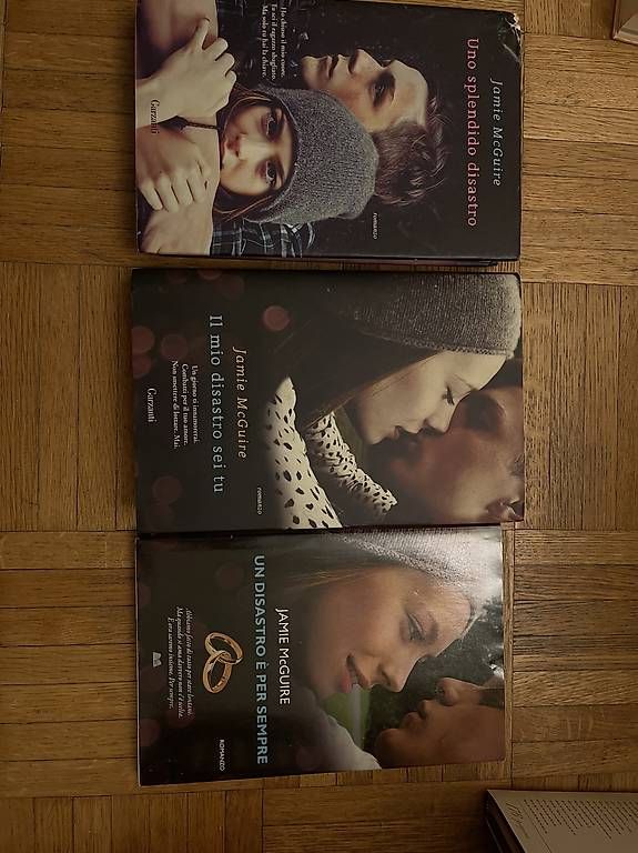 Libri: Trilogia libri  – Usato da Lugano venduto da sab_yj5z