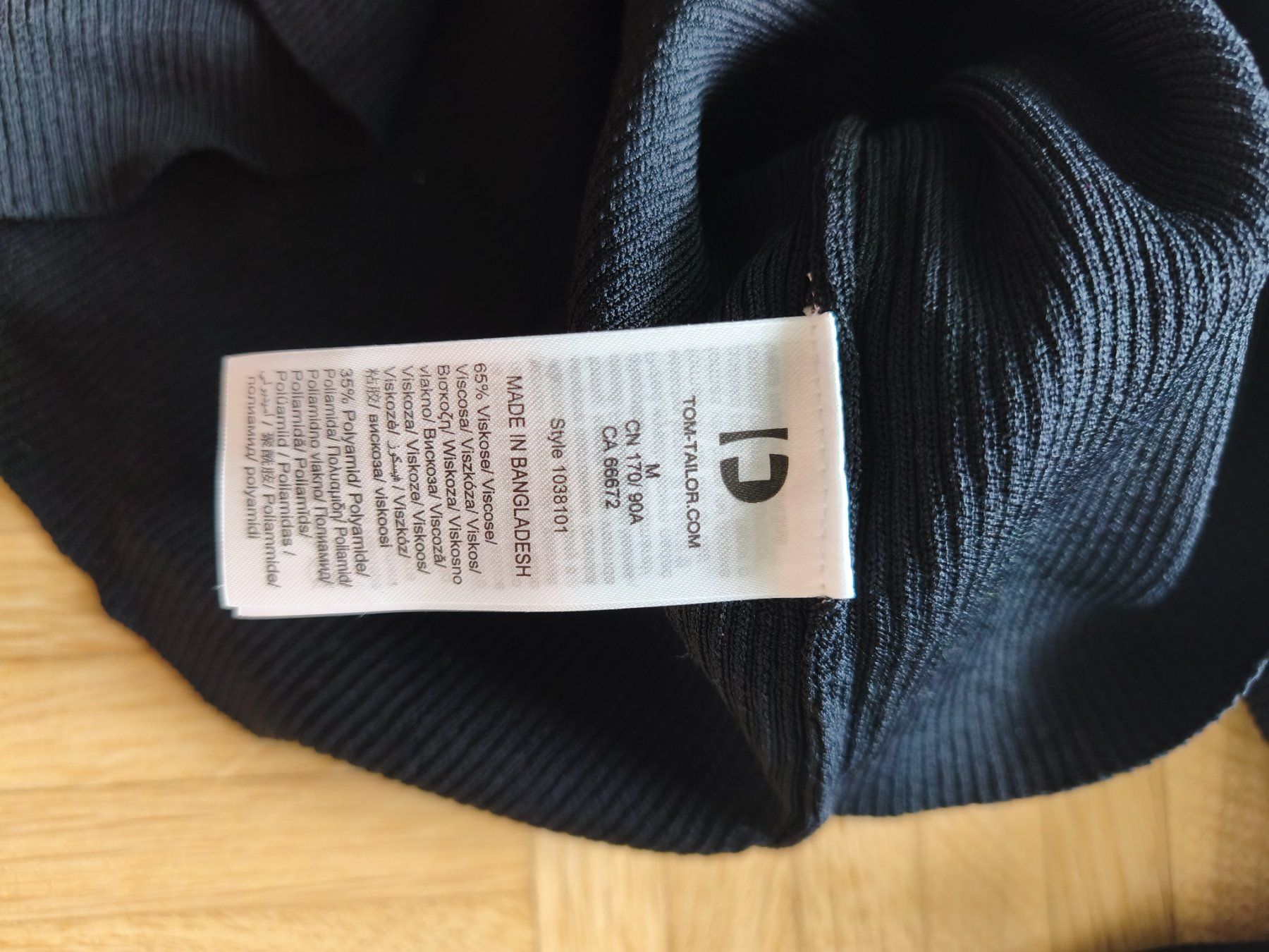Tom Tailor Top: Oberteil, Schwarz, Strickjacke-Top 2 in 1 – Usato da Bern venduto da Tschu_Tschu 4