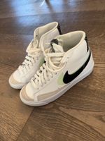 Nike Blazer Mid 77-White Black Green