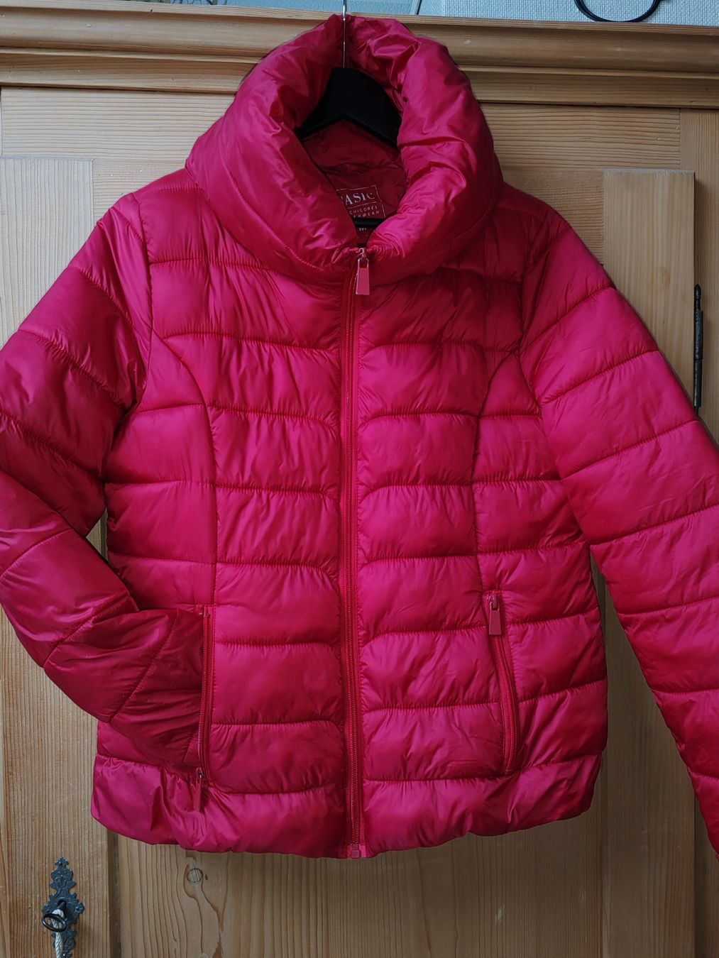 Jacken: rote Stepp-Winterjacke – Gebraucht aus Egnach von bgdo26 1