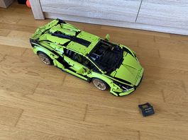LEGO Technic Lamborghini Siam