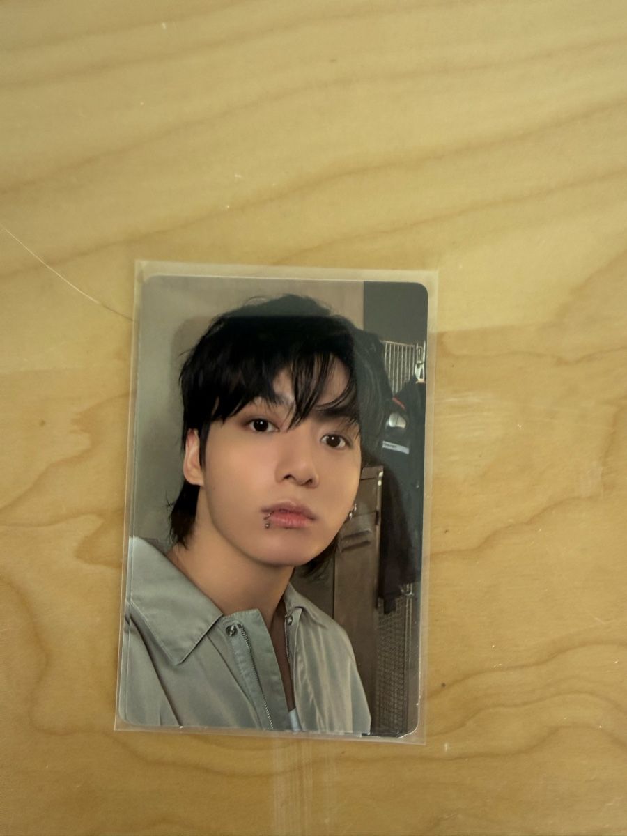 Carte collezionabili: Photocard Jungkook ufficiale, BTS – Nuovo e nell'imballaggio originale da Castel San Pietro venduto da val_rm7