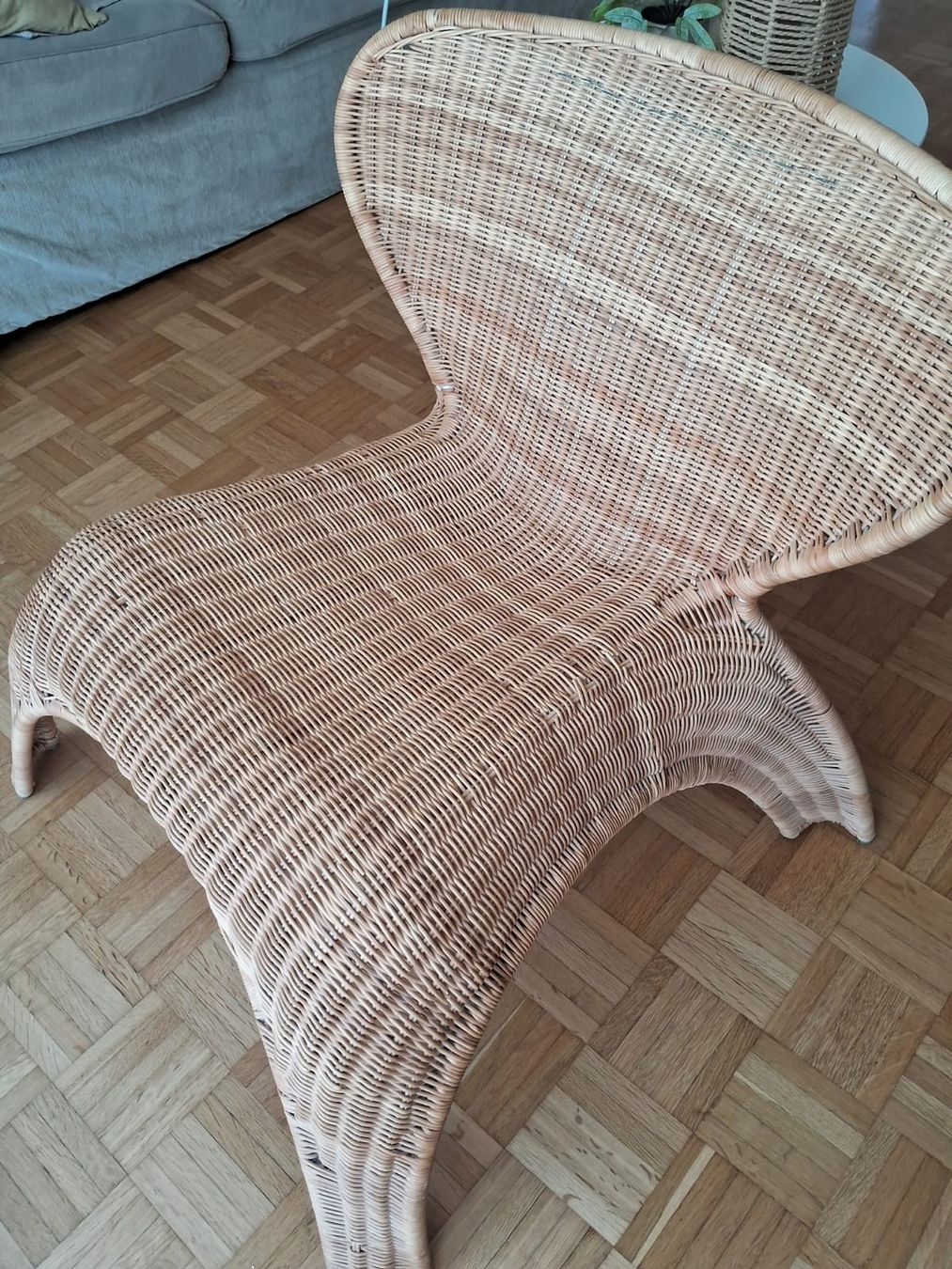 Sessel: Wunderschöner Rattansessel, Vintage Design Klassiker! – Gebraucht aus Belp von res_j75l