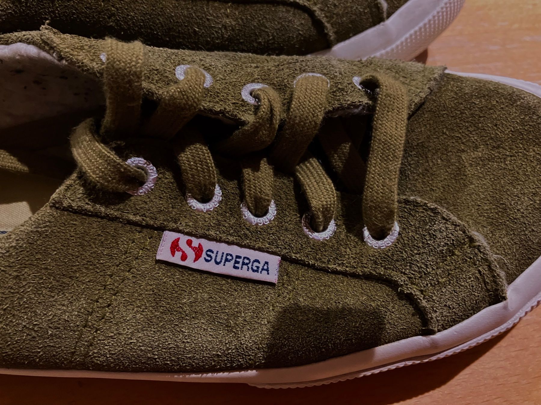 Superga Scarpe da uomo: Superga Sneaker, gefüttert, Gr. 39 – Usato da Olten venduto da Dickbrave 2