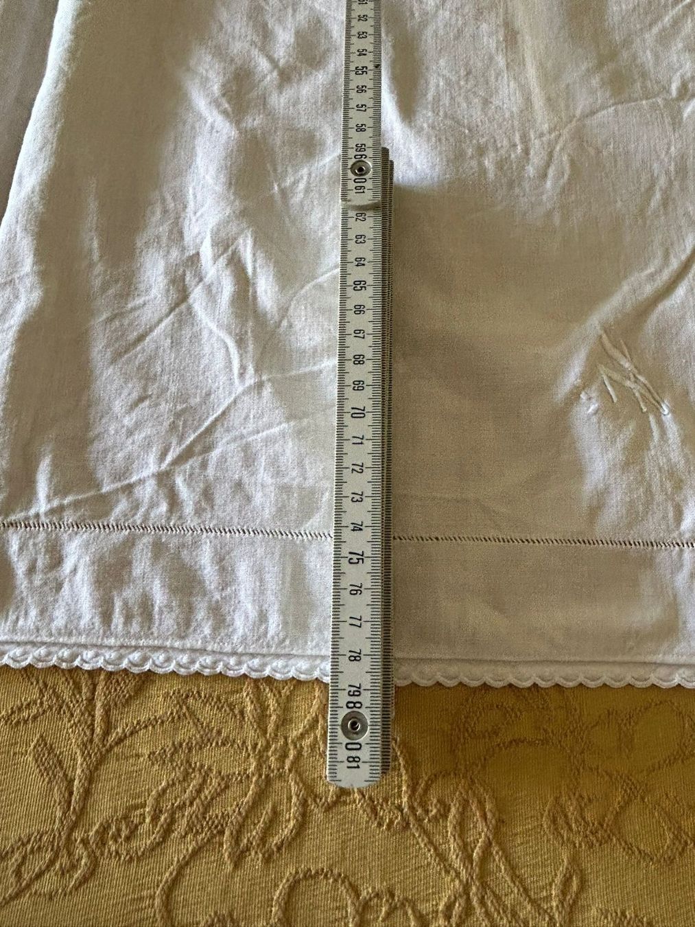 Altra biancheria da tavola: Tovaglia bianca 76x79 cm – Usato da Melano venduto da H-Sara 1
