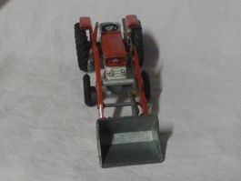 CORGI TOYS  NR. 69  TRAKTOR  MASSEY FERGUSSON  LEICHT BESP