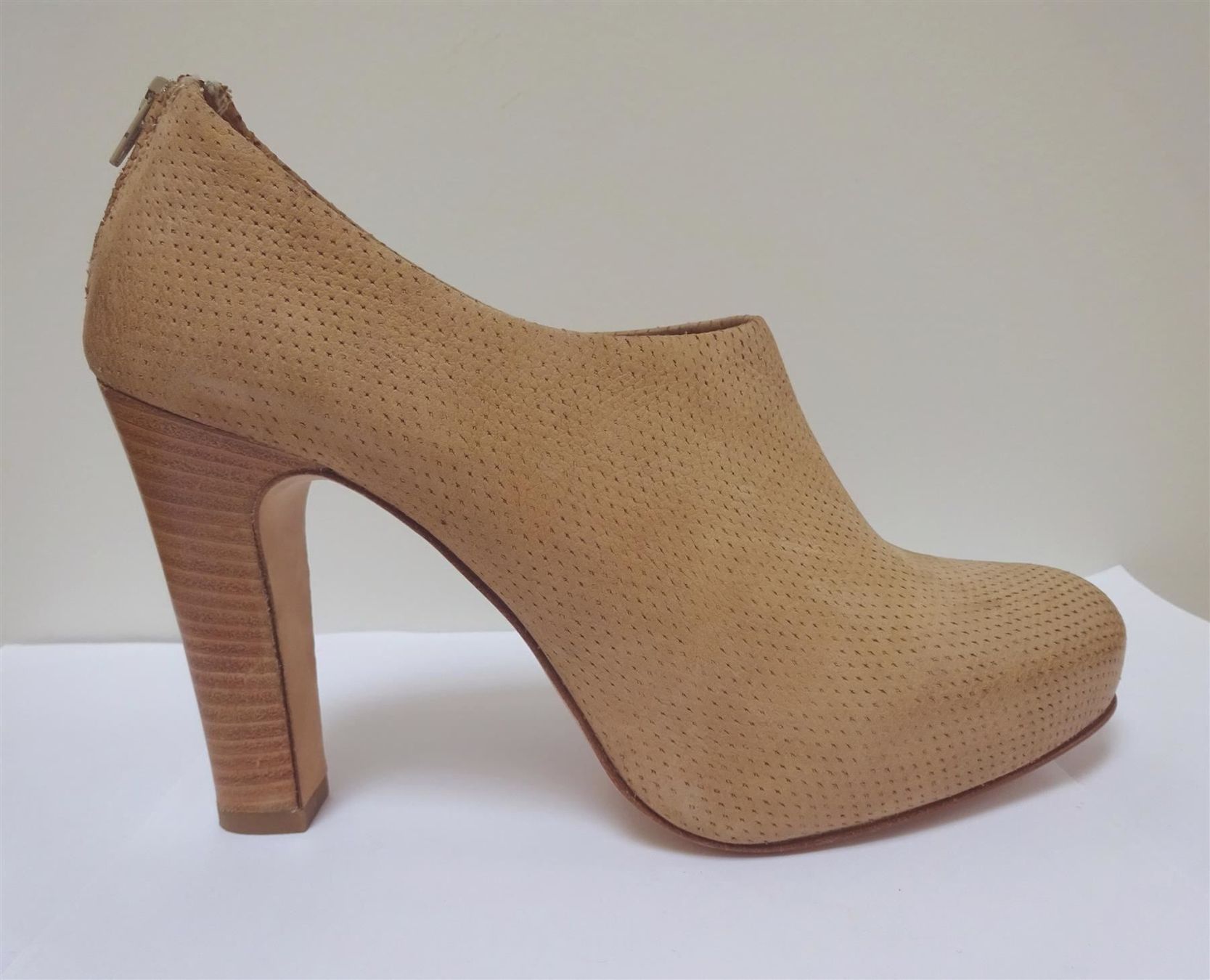 Damenschuhe: Selection 1847 - Neue Ankle Boots - beige - Grösse 39 – Neu und originalverpackt aus Zofingen von Justizia_01