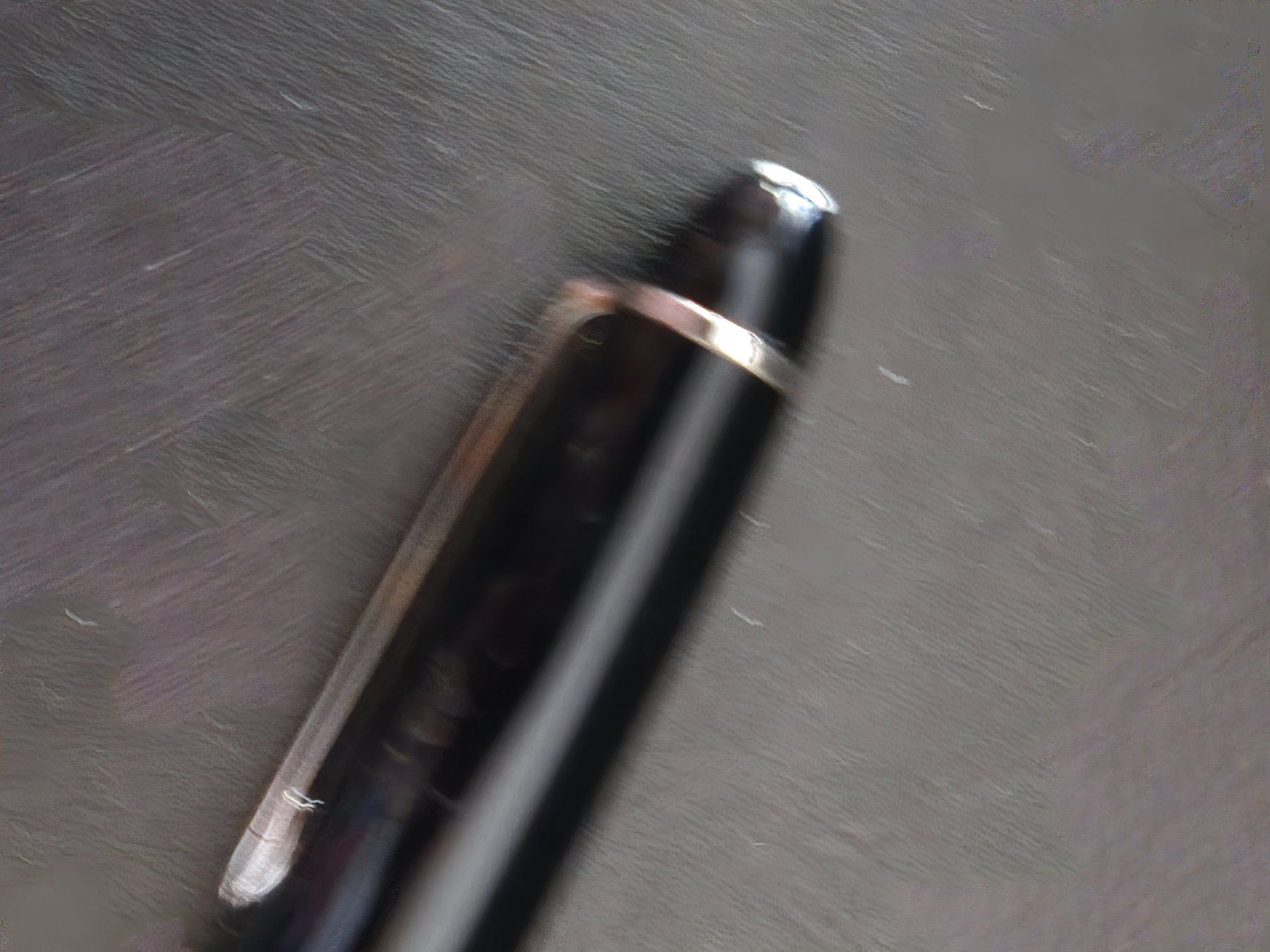 Montblanc Penna & Evidenziatori: Mont-Blanc "Le Grand" Stylo à bille – Usato da Bramois venduto da Pirola23 1