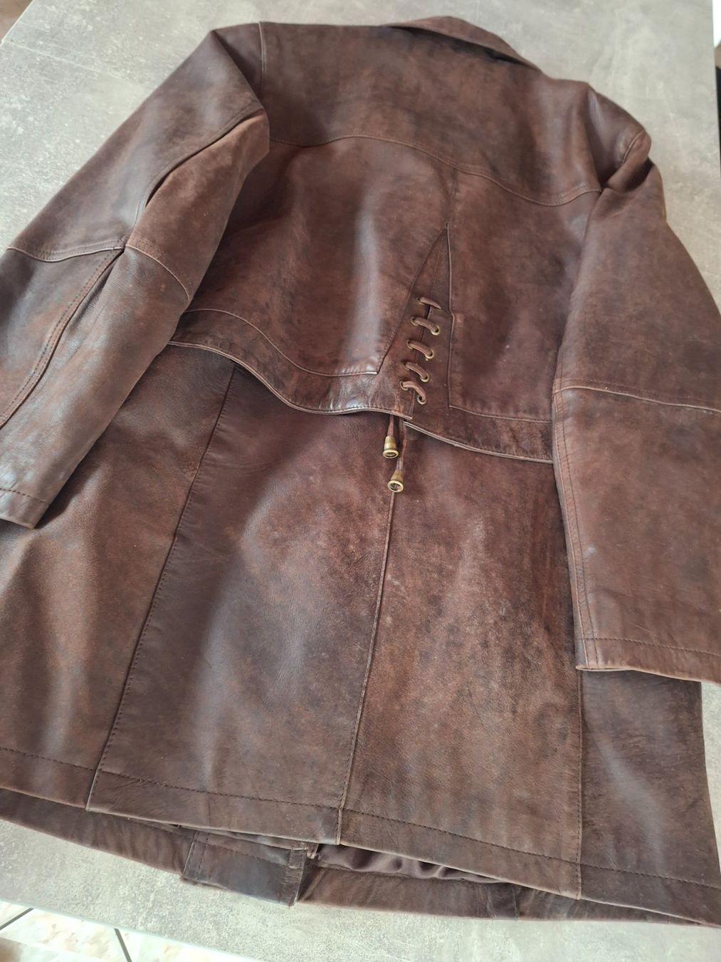 Giacche: Veste cuir taille 42 marque Spare-Button – Usato da Villiers venduto da san_jn5w 4