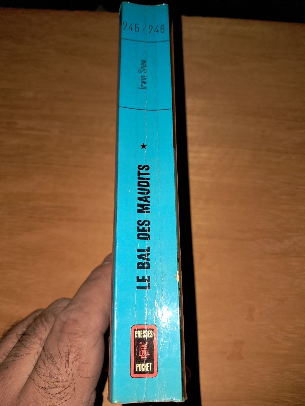 Bücher: Le bal des maudits Roman d'Irwin Shaw – Gebraucht aus Le locle von juliensaran 1