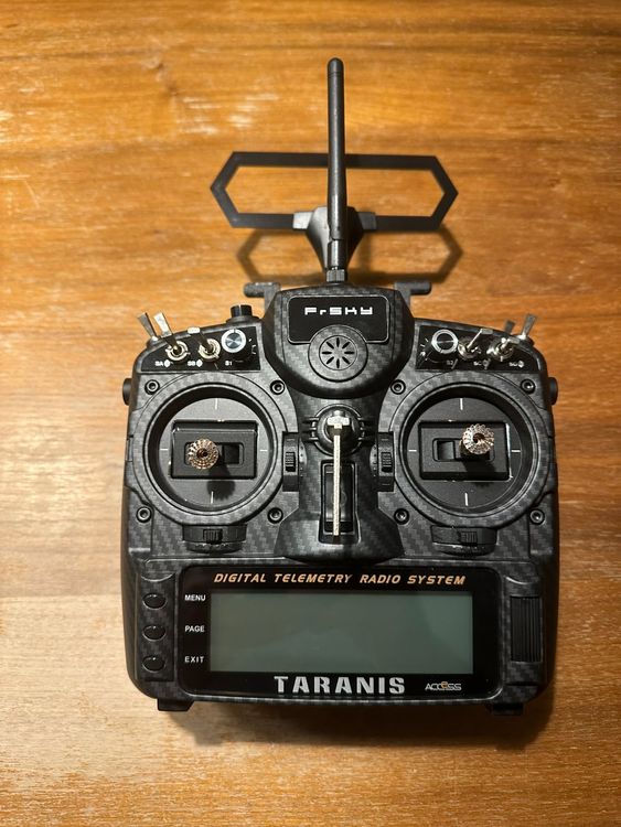AHLtec Senderpult FrSky Taranis X9D / X9D Plus / X9DP (SE) 2019 Carbon