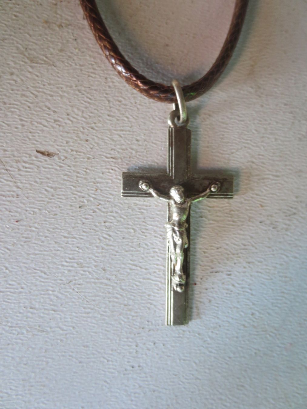 Catenine: Halsschmuck Kreuz – Usato da Weier im Emmental venduto da waefler03 2