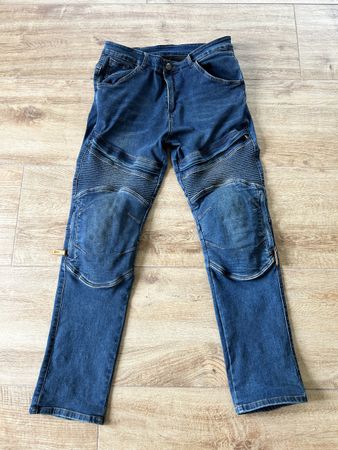 Schöne Hithotwin Motorrad Jeans Gr. XL mit Protektoren!