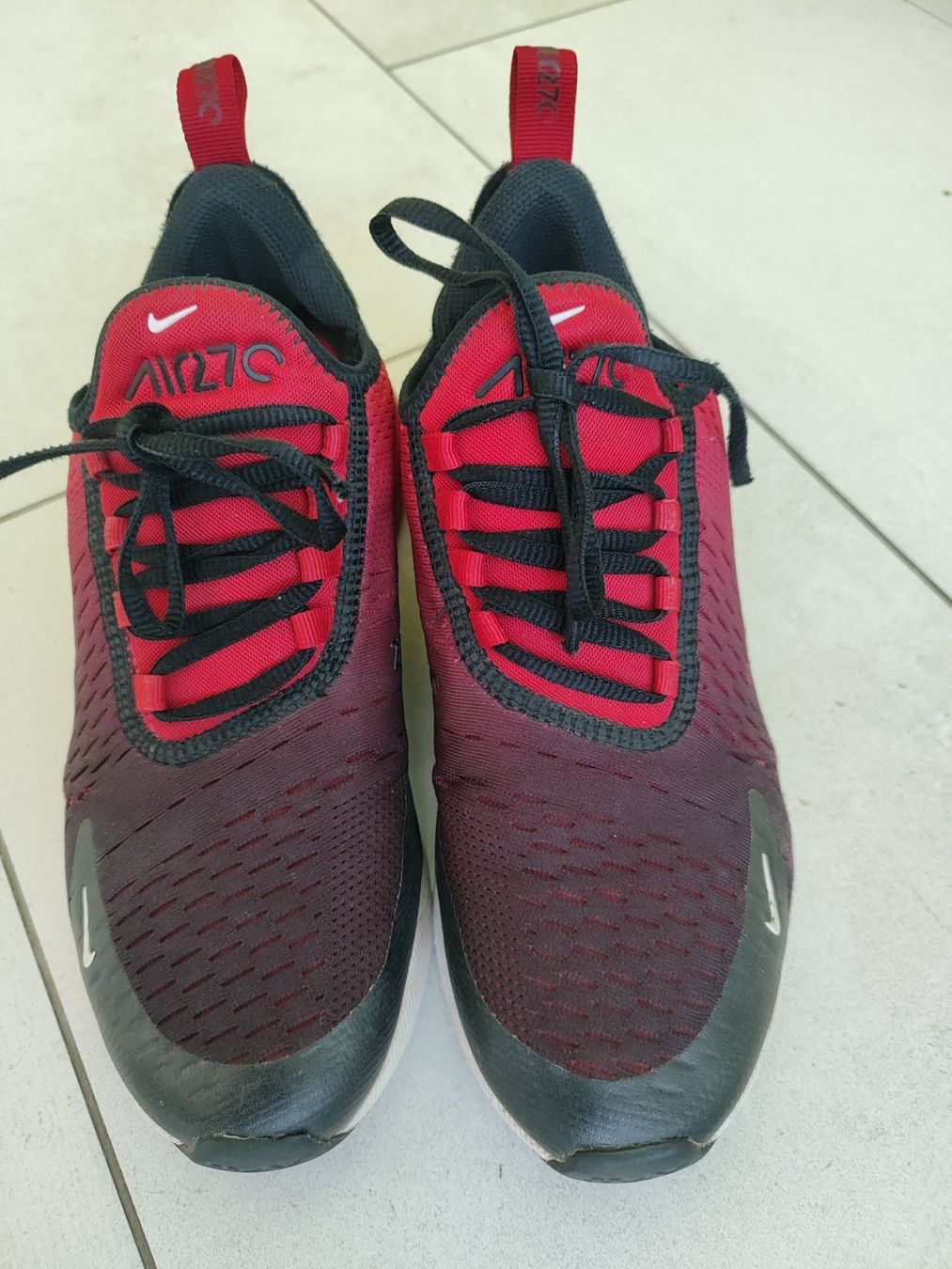 Nike Scarpe da uomo: Turnschuhe Nike Airmax 270 Gr. 38.5 – Usato da Seon venduto da Mandes1 2