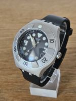 Swatch Irony Scuba 200 Aluminium Herrenuhr 44mm