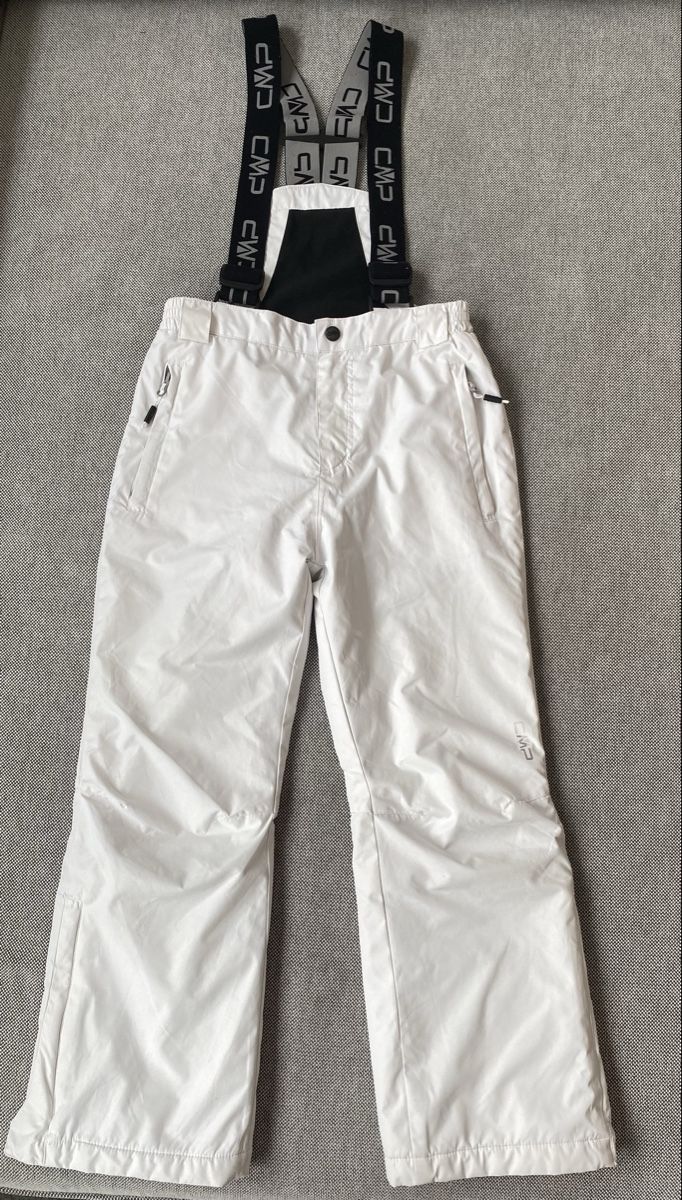 Skis: CMP Skihose  Weiss Kinder 10 Jahre – Gebraucht aus Basel von ane_82yg