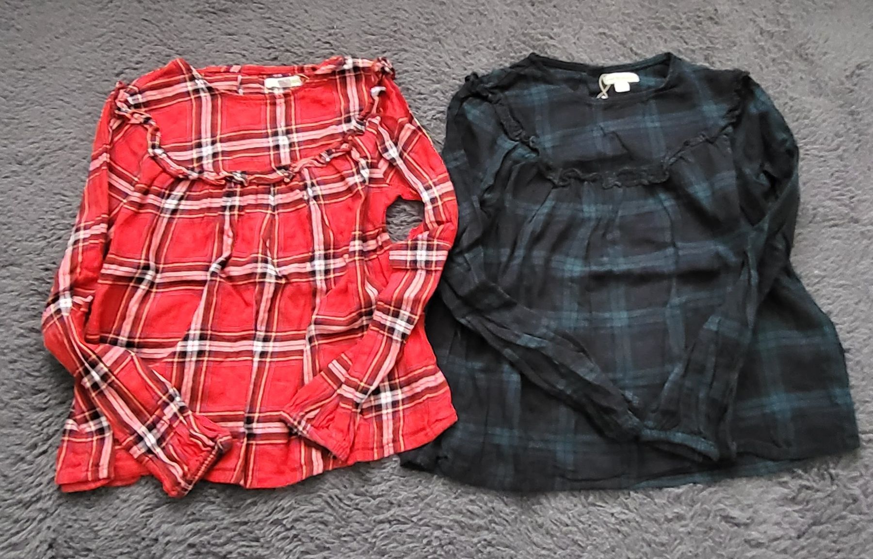 Lotti & Set di vestiti: Mädchen  Blusen Gr 132 – Usato da Thierachern venduto da Anastasia123