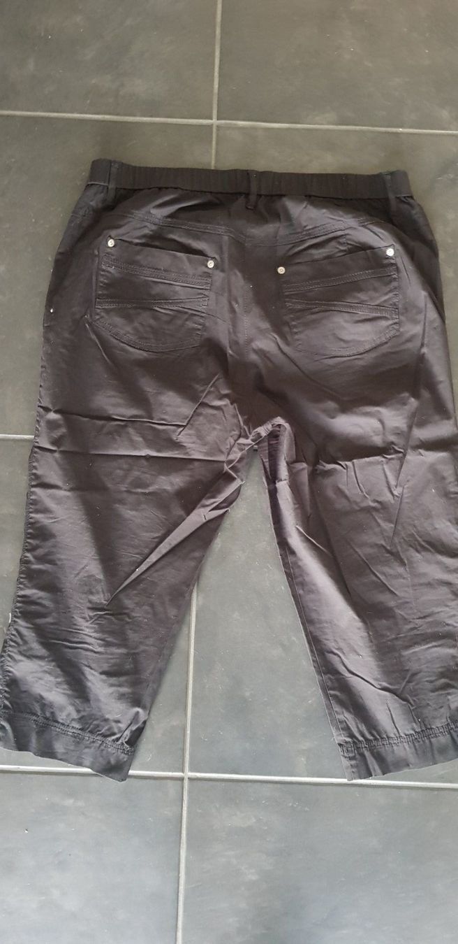 Hosen: schwarze Hose KjBRAND Gr. 46 – Gebraucht aus WALTERSWIL SO von thb_ybm8 1