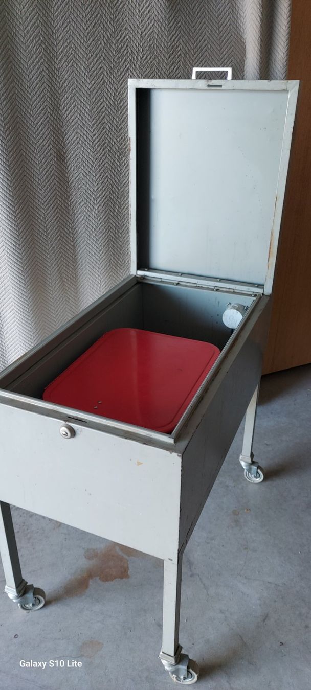 Altro in Decorazioni & Accessori: Kleinteile Waschbecken – Usato da Riken AG venduto da ebufix 1
